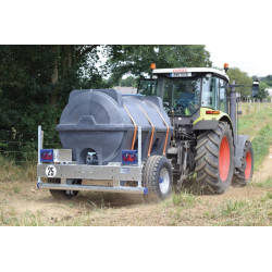 2300 l mobile tank trailer for tractor