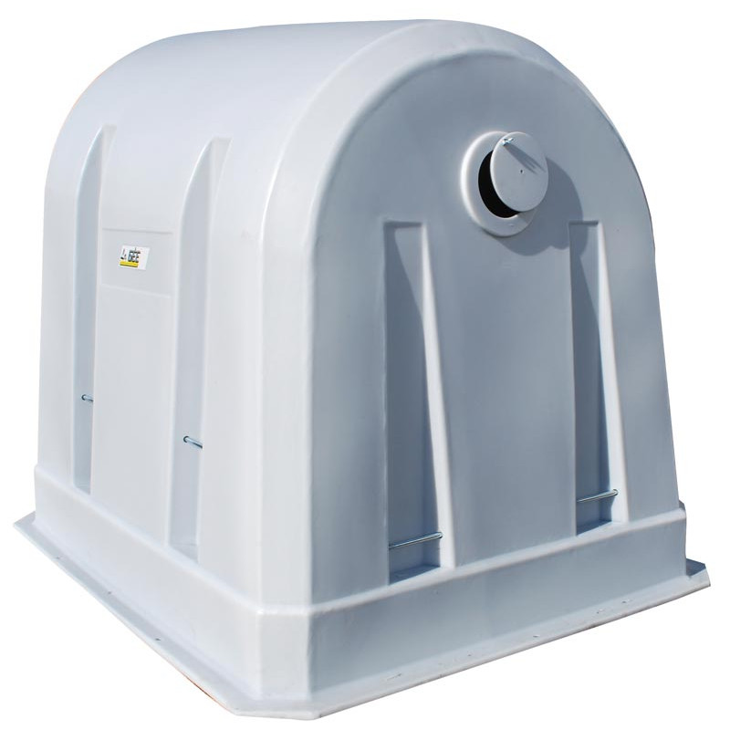 MV standard calf hutch 