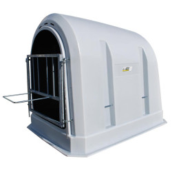 MV two-layer calf hutch