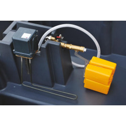 POLYTHERME large capacity drinker 4 balls