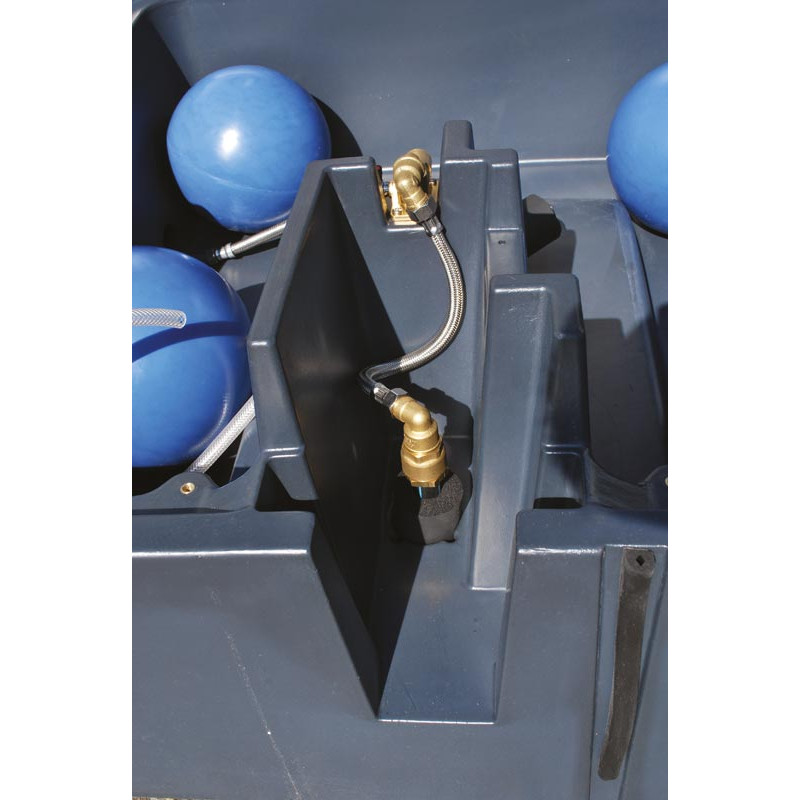 POLYTHERME large capacity drinker 4 balls