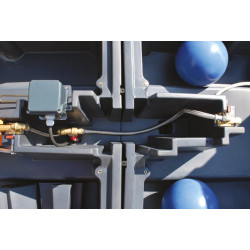 POLYTHERME large capacity drinker 4 balls