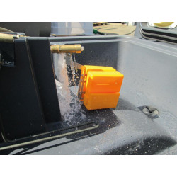 POLYTHERME large capacity drinker 4 balls