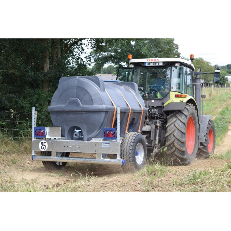 2300 l mobile tank trailer for tractor