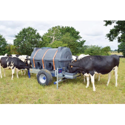 2300 l mobile tank trailer for tractor