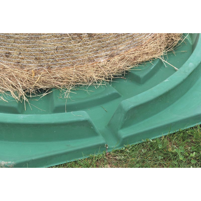RPE GM hay rack with base RPE GM hay rack with base