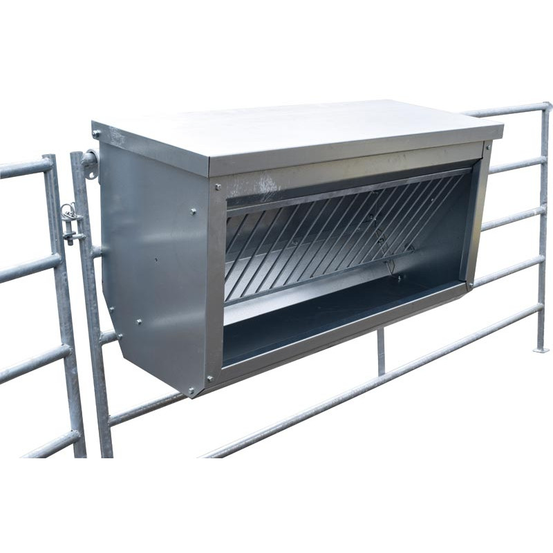 Metallic hay rack with lid Metallic hay rack with lid