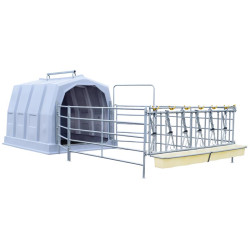 Group calf hutch with pen