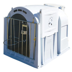 Front door with bucket holder for XL and XXL hutches