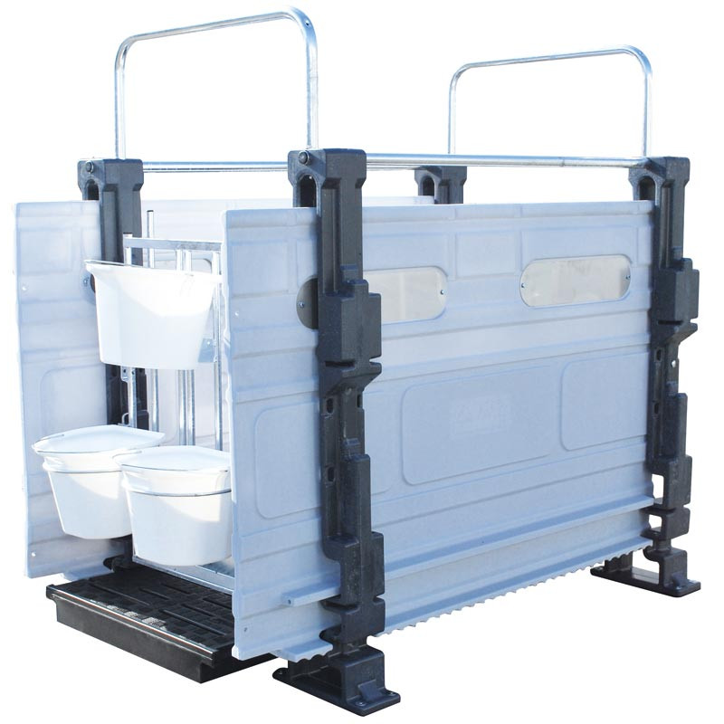 Partition for Hygiene Pro calf pens in a row Partition for Hygiene Pro calf pens in a row