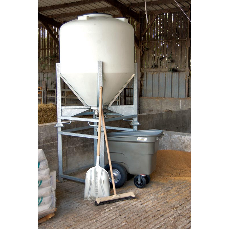 Foot raising extension for small capacity silos on chassis