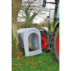 MV standard calf hutch 