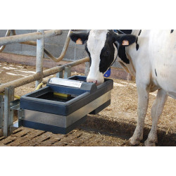 Double Polybac 72 M drinker with interior rim and fastening support