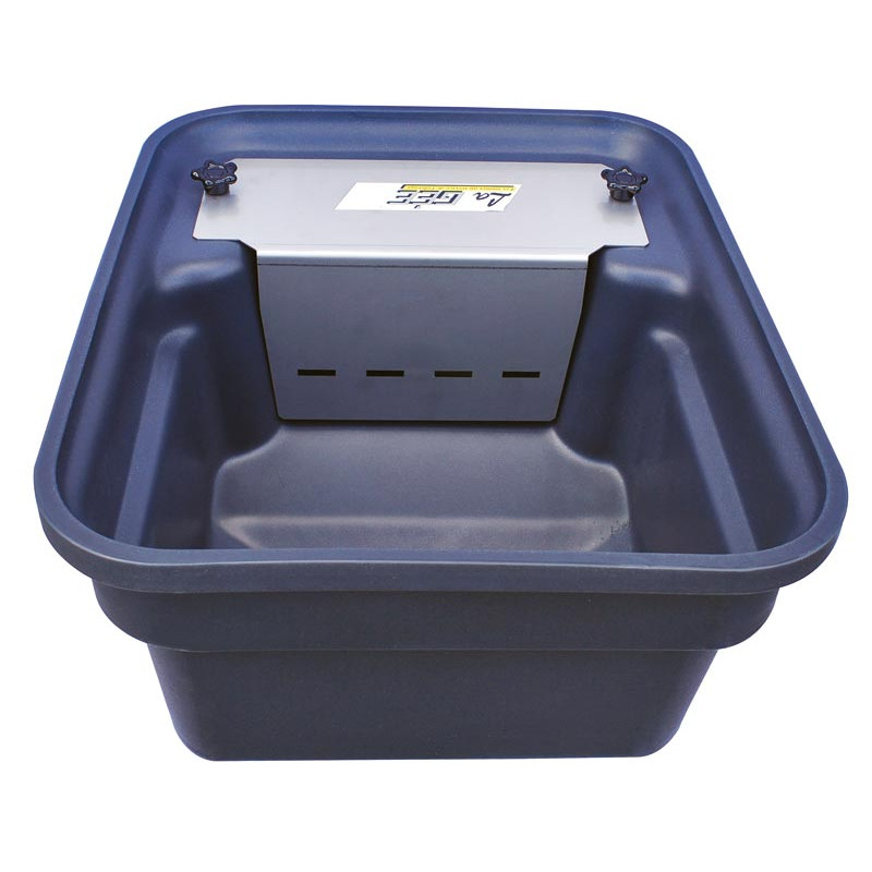 Single Polybac 30 M drinker with patented strip rim and fastening support